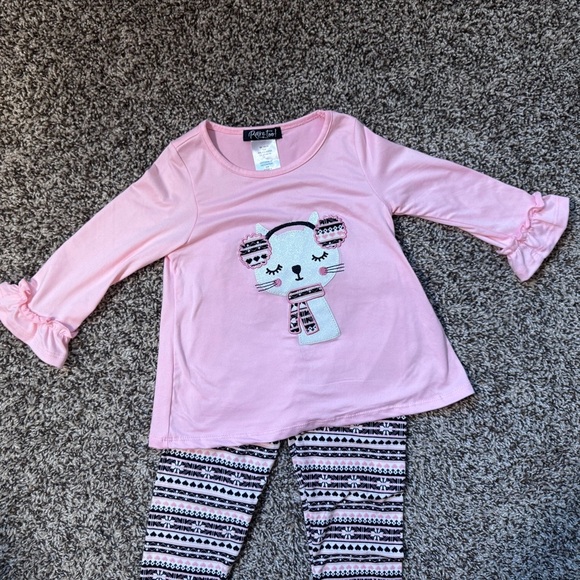 Toddlers Winter Outfir Set - 2T NWOT - Picture 3 of 5